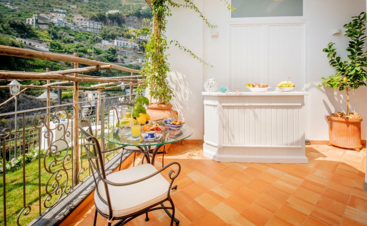 Villa Viviani Amalfi Esterno foto